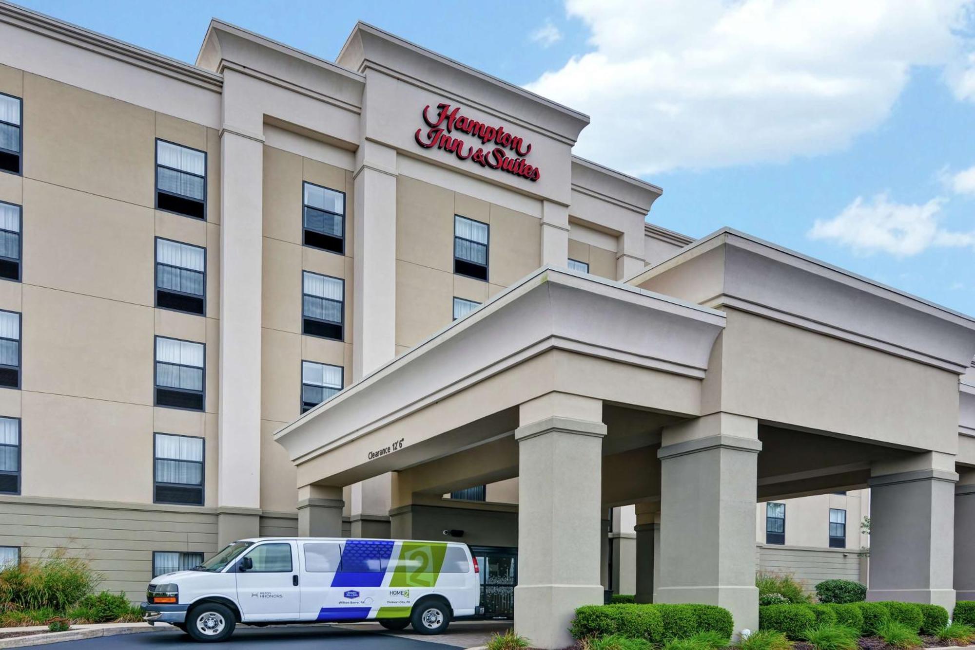 Hampton Inn & Suites Уилкс-Барре Экстерьер фото