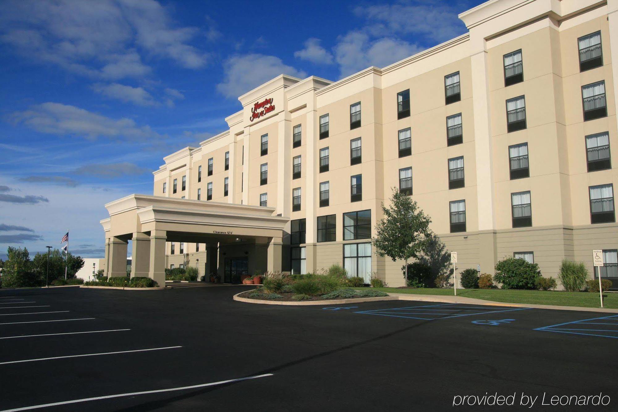 Hampton Inn & Suites Уилкс-Барре Экстерьер фото